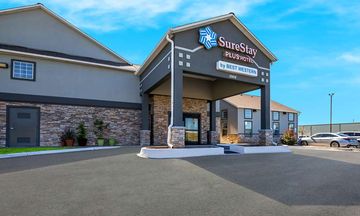 SureStay Plus by Best Western Tulsa East