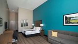La Quinta Inn & Suites West Memphis Suite