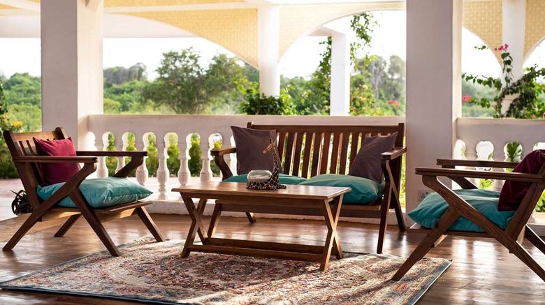<b>Moja Tuu Luxury Villas & Nature Retreat Lobby</b>. Images powered by <a href="https://iceportal.shijigroup.com/" title="IcePortal" target="_blank">IcePortal</a>.