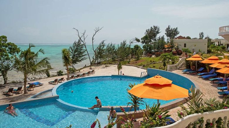 <b>Moja Tuu Luxury Villas & Nature Retreat Pool</b>. Images powered by <a href="https://iceportal.shijigroup.com/" title="IcePortal" target="_blank">IcePortal</a>.