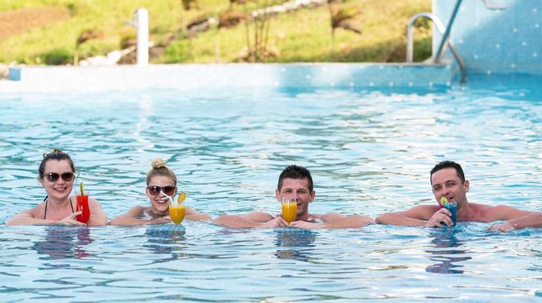 <b>Moja Tuu Luxury Villas & Nature Retreat Pool</b>. Images powered by <a href="https://iceportal.shijigroup.com/" title="IcePortal" target="_blank">IcePortal</a>.