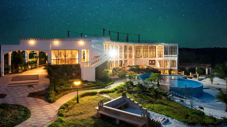 <b>Moja Tuu Luxury Villas & Nature Retreat Golf</b>. Images powered by <a href="https://iceportal.shijigroup.com/" title="IcePortal" target="_blank">IcePortal</a>.