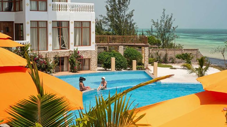 <b>Moja Tuu Luxury Villas & Nature Retreat Golf</b>. Images powered by <a href="https://iceportal.shijigroup.com/" title="IcePortal" target="_blank">IcePortal</a>.