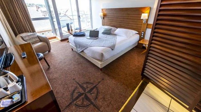 <b>Le Grand Pavois Hotel Room</b>. Images powered by <a href="https://iceportal.shijigroup.com/" title="IcePortal" target="_blank">IcePortal</a>.