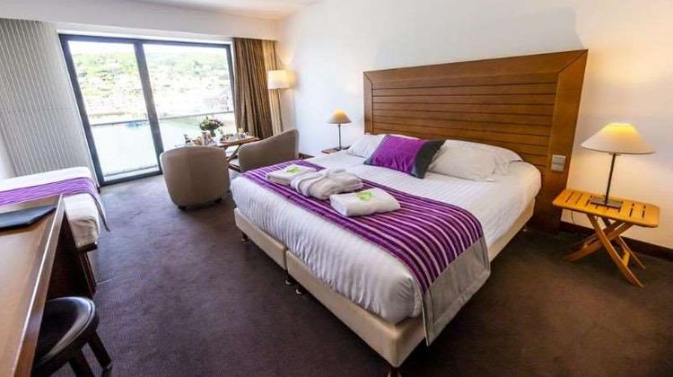 Le Grand Pavois Hotel Room