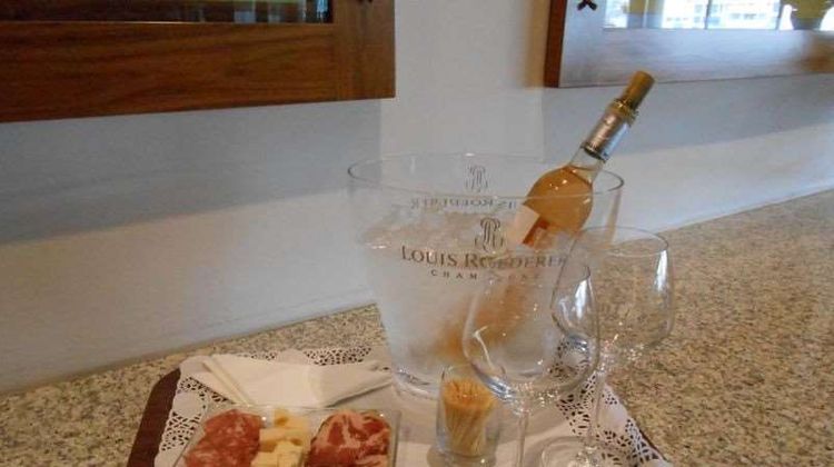 Le Grand Pavois Hotel Restaurant