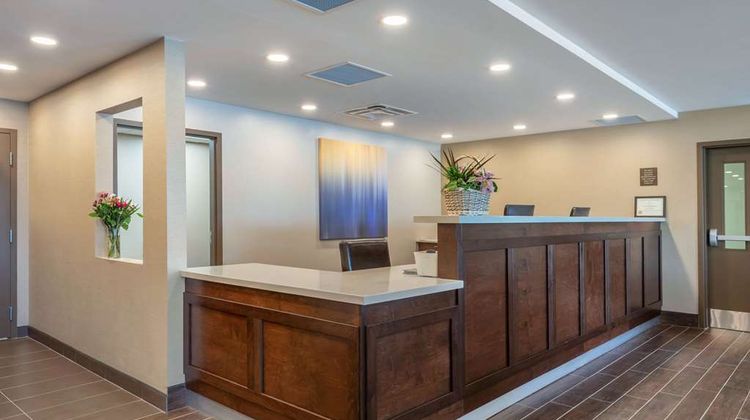 Comfort Inn & Suites Napanee Lobby