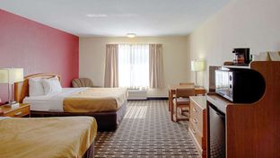 Econo Lodge Inn & Suites Wisconsin Dells