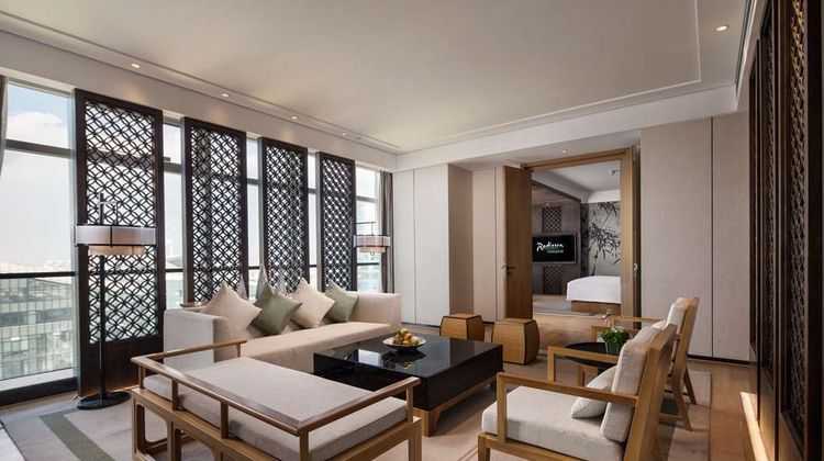 Radisson Ningbo Beilun Suite