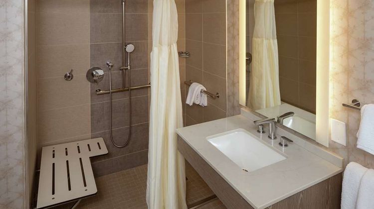 Hilton Birmingham at UAB Room