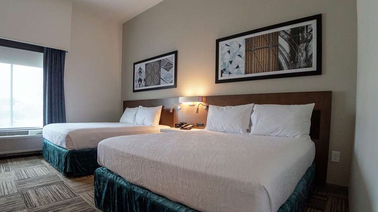 <b>Hilton Garden Inn Spartanburg Room</b>. Images powered by <a href="https://iceportal.shijigroup.com/" title="IcePortal" target="_blank">IcePortal</a>.