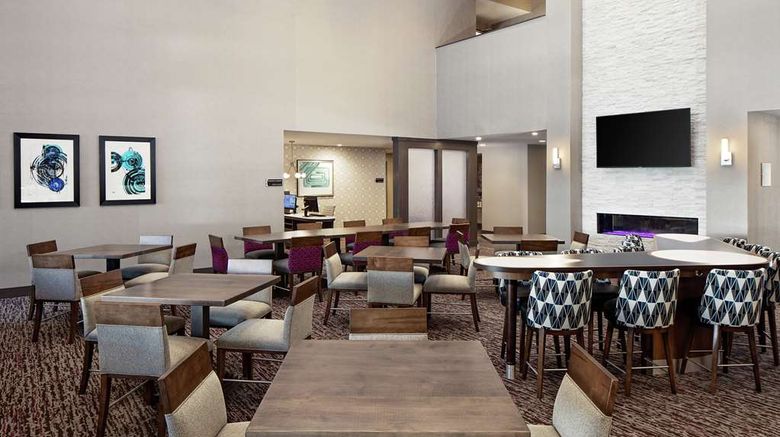 <b>Homewood Suites by Hilton Ronkonkoma Restaurant</b>. Images powered by <a href="https://iceportal.shijigroup.com/" title="IcePortal" target="_blank">IcePortal</a>.
