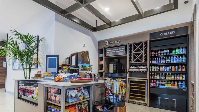 <b>Hilton Garden Inn W Palm Beach I95 Oulet Restaurant</b>. Images powered by <a href="https://iceportal.shijigroup.com/" title="IcePortal" target="_blank">IcePortal</a>.