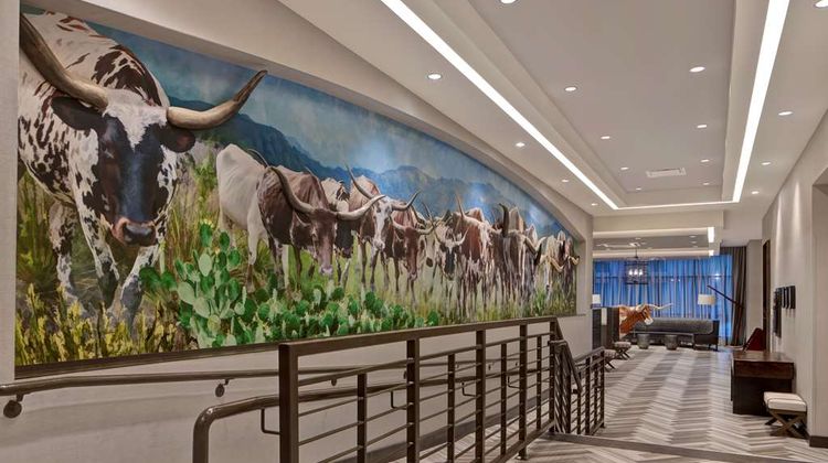 Hampton Inn & Suites Riverwalk Lobby