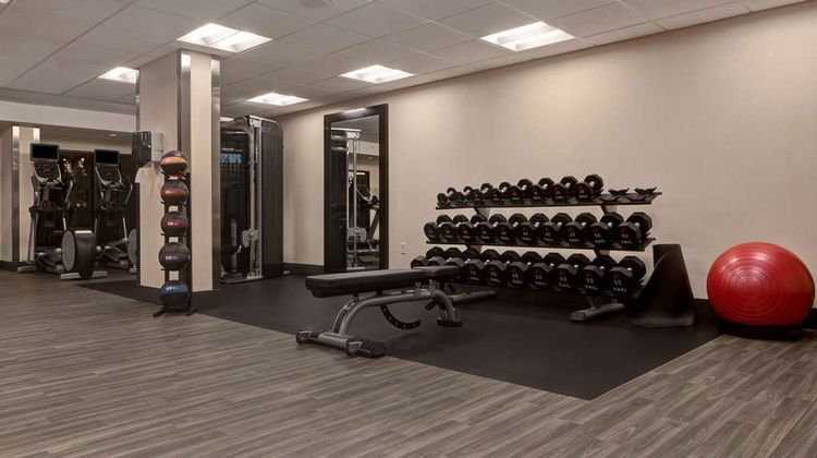 Hampton Inn & Suites Riverwalk Health