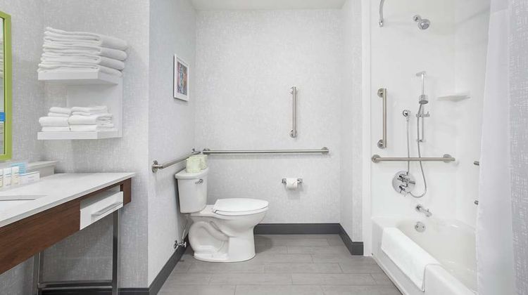 Hampton Inn Simpsonville Room