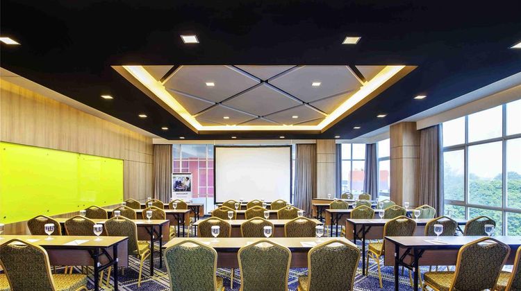 Ibis Styles Bekasi Jatibening Meeting