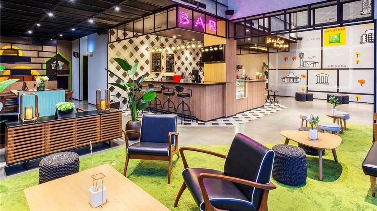 Ibis Styles Bekasi Jatibening Exterior