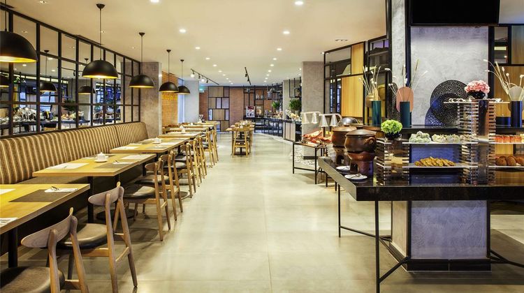 Ibis Styles Bekasi Jatibening Restaurant