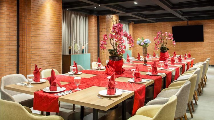 Ibis Styles Bekasi Jatibening Exterior