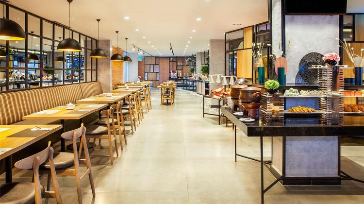 Ibis Styles Bekasi Jatibening Restaurant
