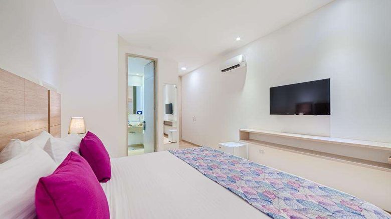 <b>Hotel MS Valle del Pacifico Chipichape Room</b>. Images powered by <a href="https://iceportal.shijigroup.com/" title="IcePortal" target="_blank">IcePortal</a>.