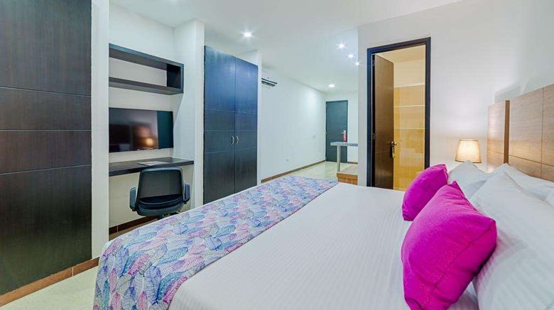 <b>Hotel MS Valle del Pacifico Chipichape Room</b>. Images powered by <a href="https://iceportal.shijigroup.com/" title="IcePortal" target="_blank">IcePortal</a>.
