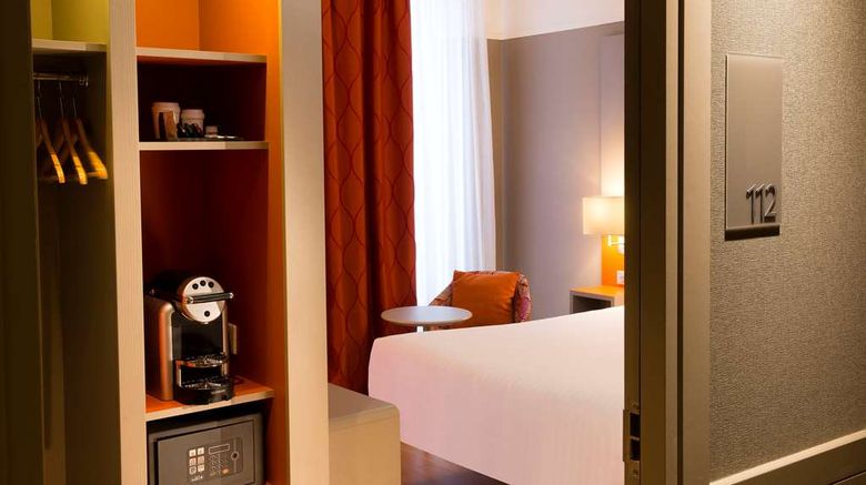 <b>Hotel Oceania Le Jura Dijon Room</b>. Images powered by <a href="https://iceportal.shijigroup.com/" title="IcePortal" target="_blank">IcePortal</a>.