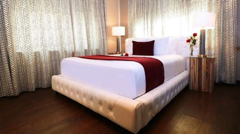 <b>Metropole Hotel Room</b>. Images powered by <a href="https://iceportal.shijigroup.com/" title="IcePortal" target="_blank">IcePortal</a>.