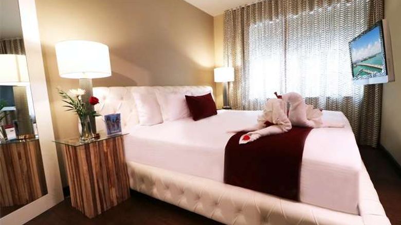 <b>Metropole Hotel Room</b>. Images powered by <a href="https://iceportal.shijigroup.com/" title="IcePortal" target="_blank">IcePortal</a>.