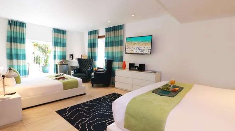 <b>The Chesterfield Hotel & Suites Room</b>. Images powered by <a href="https://iceportal.shijigroup.com/" title="IcePortal" target="_blank">IcePortal</a>.
