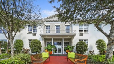 Tradewinds Apartment Hotel