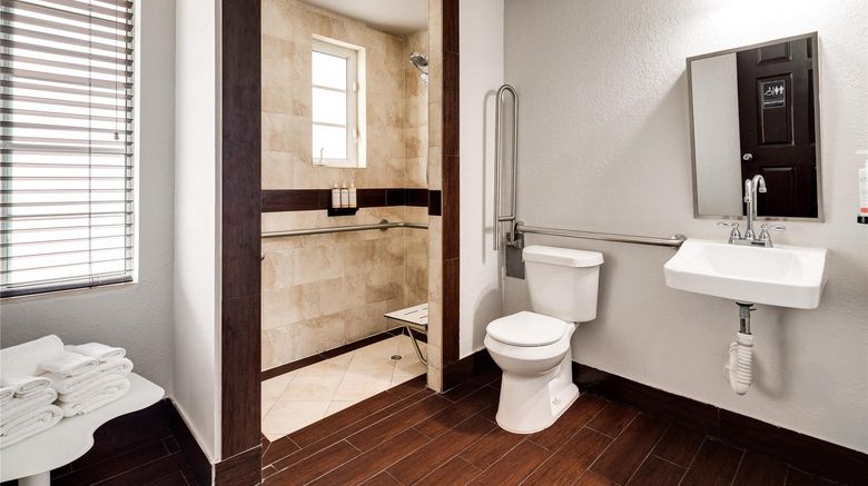 <b>Tradewinds Apartment Hotel Suite</b>. Images powered by <a href="https://iceportal.shijigroup.com/" title="IcePortal" target="_blank">IcePortal</a>.