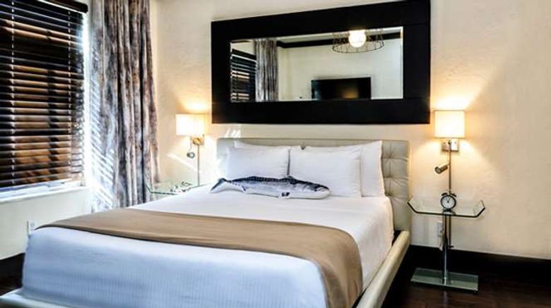 <b>Lincoln Arms Suites Room</b>. Images powered by <a href="https://iceportal.shijigroup.com/" title="IcePortal" target="_blank">IcePortal</a>.