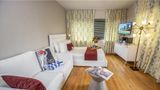 Beachside Apartment Hotel Suite