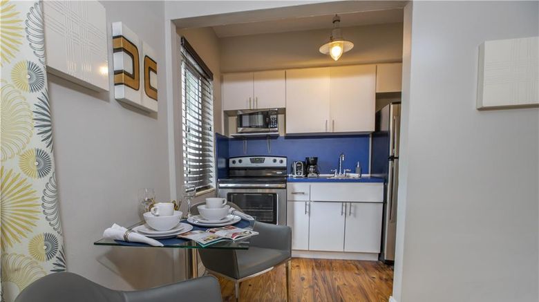 <b>Beachside Apartment Hotel Suite</b>. Images powered by <a href="https://iceportal.shijigroup.com/" title="IcePortal" target="_blank">IcePortal</a>.