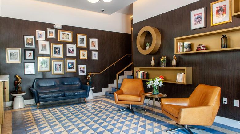 <b>Oceanside Hotel & Suites Lobby</b>. Images powered by <a href="https://iceportal.shijigroup.com/" title="IcePortal" target="_blank">IcePortal</a>.