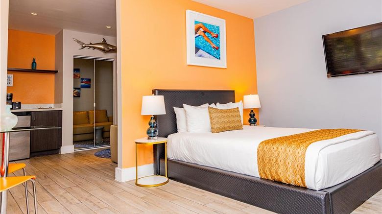 <b>Oceanside Hotel & Suites Suite</b>. Images powered by <a href="https://iceportal.shijigroup.com/" title="IcePortal" target="_blank">IcePortal</a>.