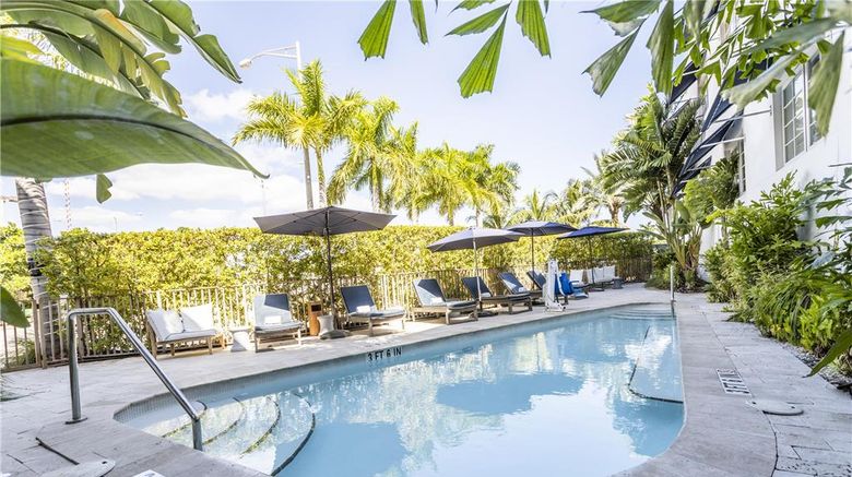 <b>Oceanside Hotel & Suites Pool</b>. Images powered by <a href="https://iceportal.shijigroup.com/" title="IcePortal" target="_blank">IcePortal</a>.