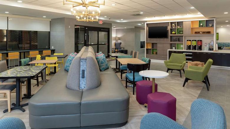 <b>Home2 Suites by Hilton Indianapolis Arpt Lobby</b>. Images powered by <a href="https://iceportal.shijigroup.com/" title="IcePortal" target="_blank">IcePortal</a>.