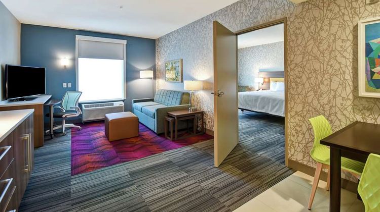 Home2 Suites by Hilton Terre Haute Room