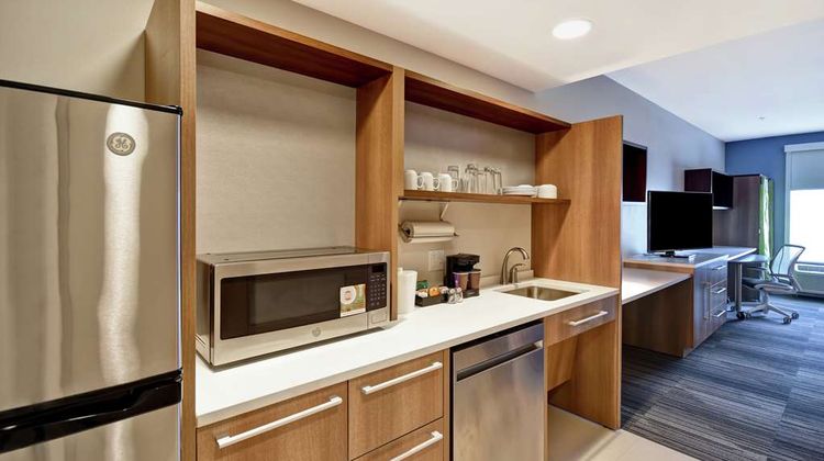 Home2 Suites by Hilton Terre Haute Room