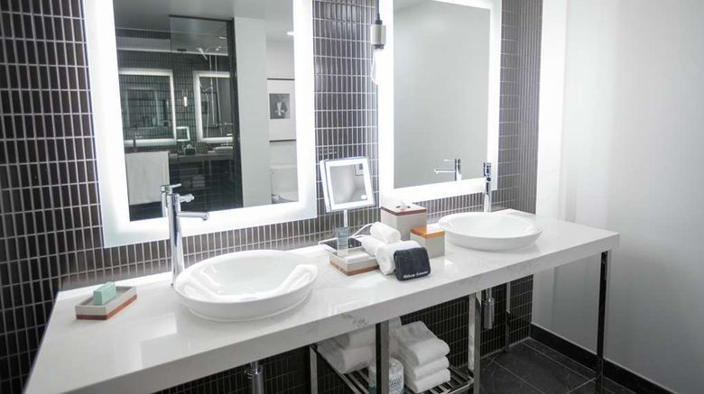 <b>The Sound Hotel Seattle Belltown Room</b>. Images powered by <a href="https://iceportal.shijigroup.com/" title="IcePortal" target="_blank">IcePortal</a>.