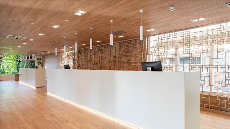 <b>Sol Marbella Estepona-Atalaya Park Lobby</b>. Images powered by <a href="https://iceportal.shijigroup.com/" title="IcePortal" target="_blank">IcePortal</a>.