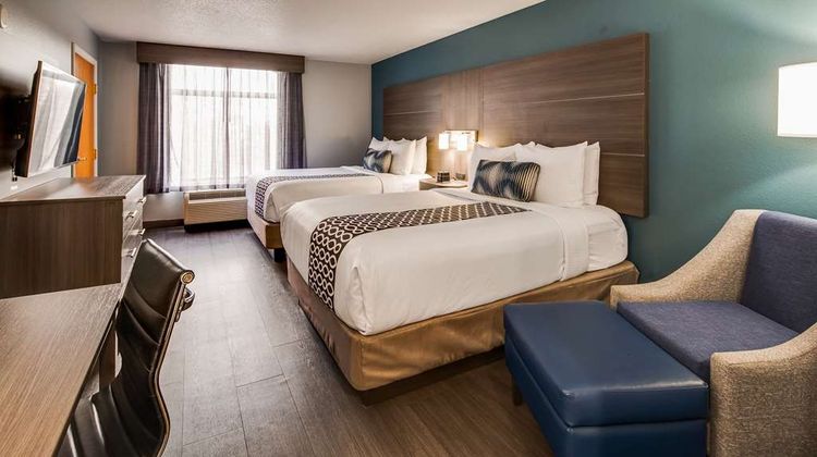 Best Western Plus Champaign/Urbana Inn Room
