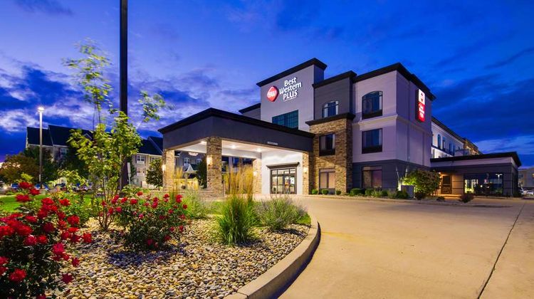 Best Western Plus Champaign/Urbana Inn Exterior