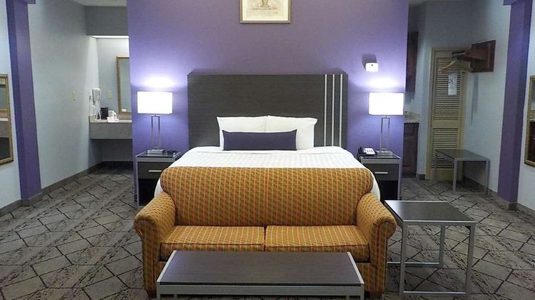 SureStay Plus Hotel by BW Warner Robins Suite