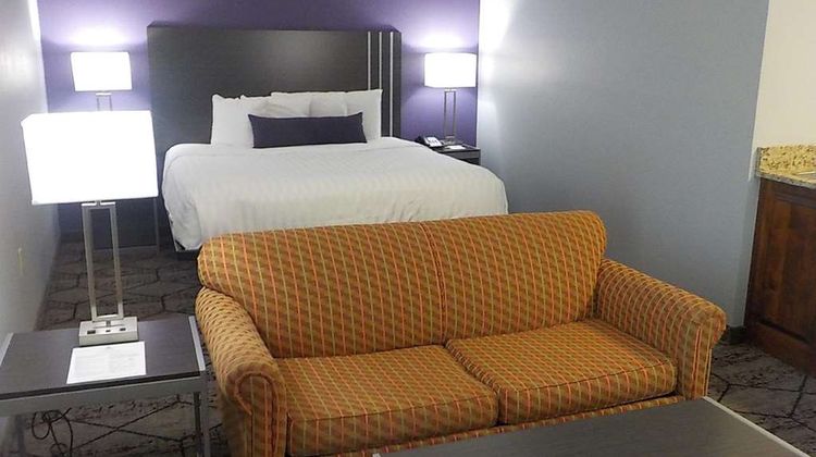 SureStay Plus Hotel by BW Warner Robins Suite