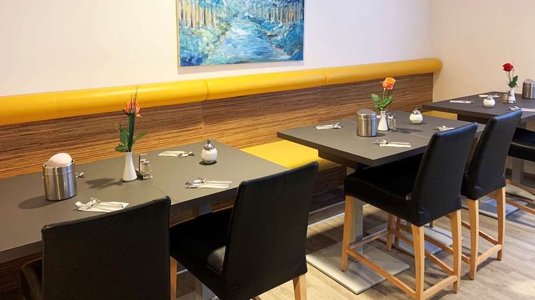 <b>Senator Hotel Restaurant</b>. Images powered by <a href="https://iceportal.shijigroup.com/" title="IcePortal" target="_blank">IcePortal</a>.