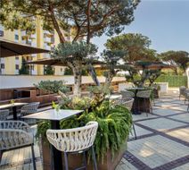 Hotel Shangri-La Roma Exterior